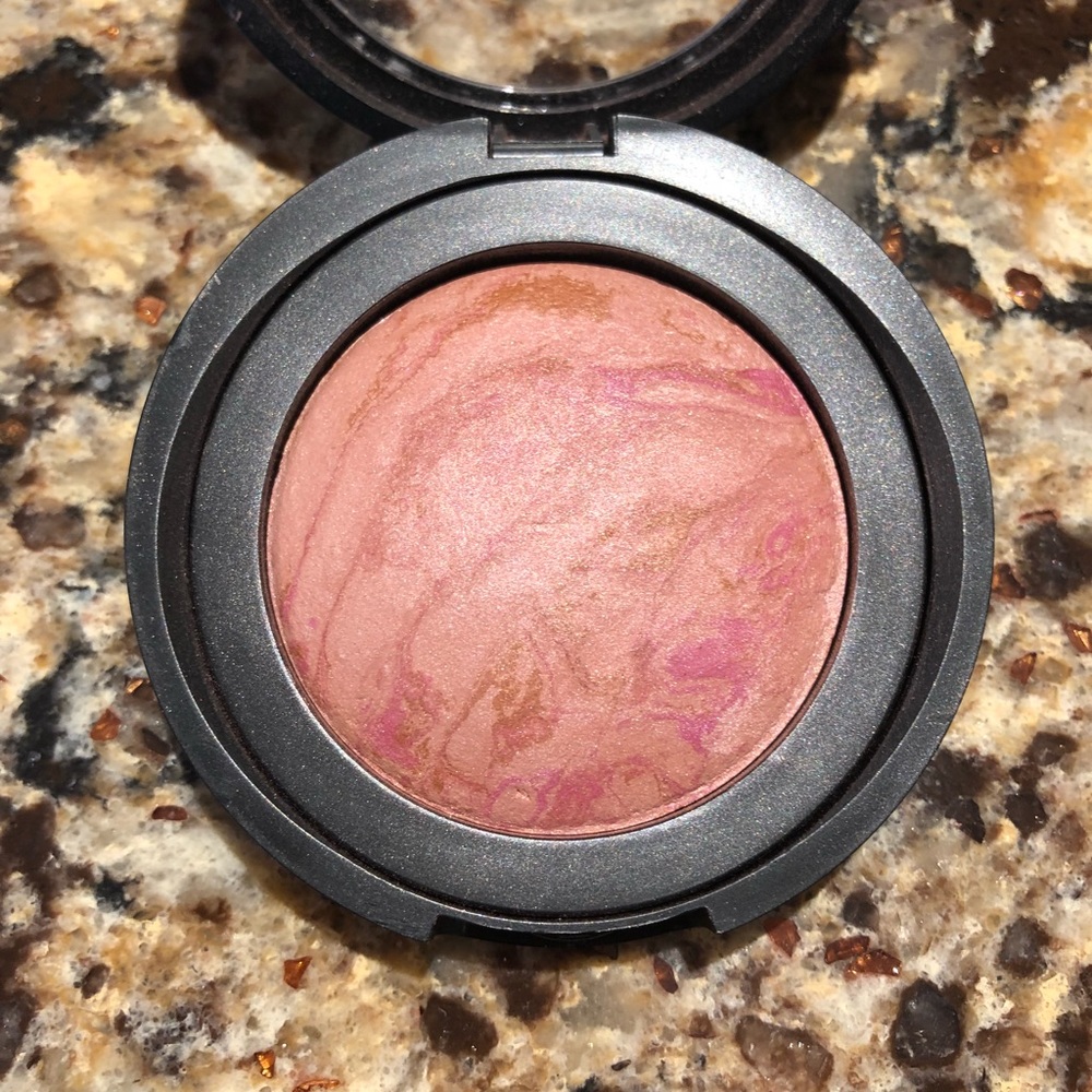 Laura Gellar Blush-N-Brighten